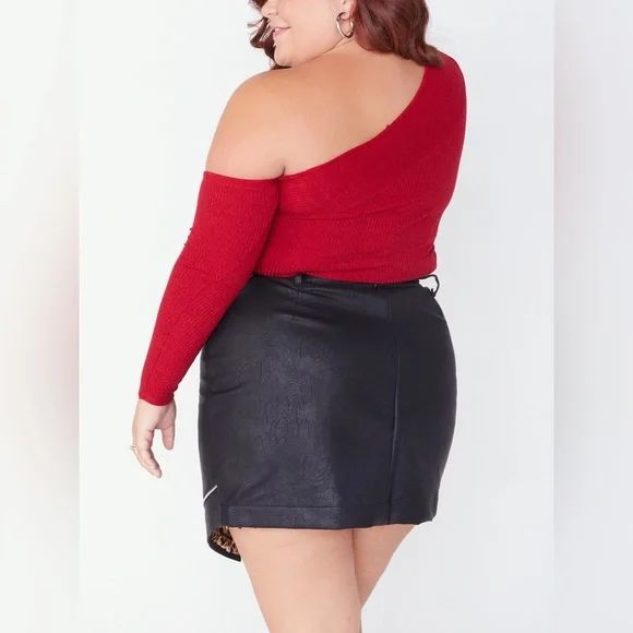 SONCY - Moto Skirt With Slider Belt - Picture 2 of 5